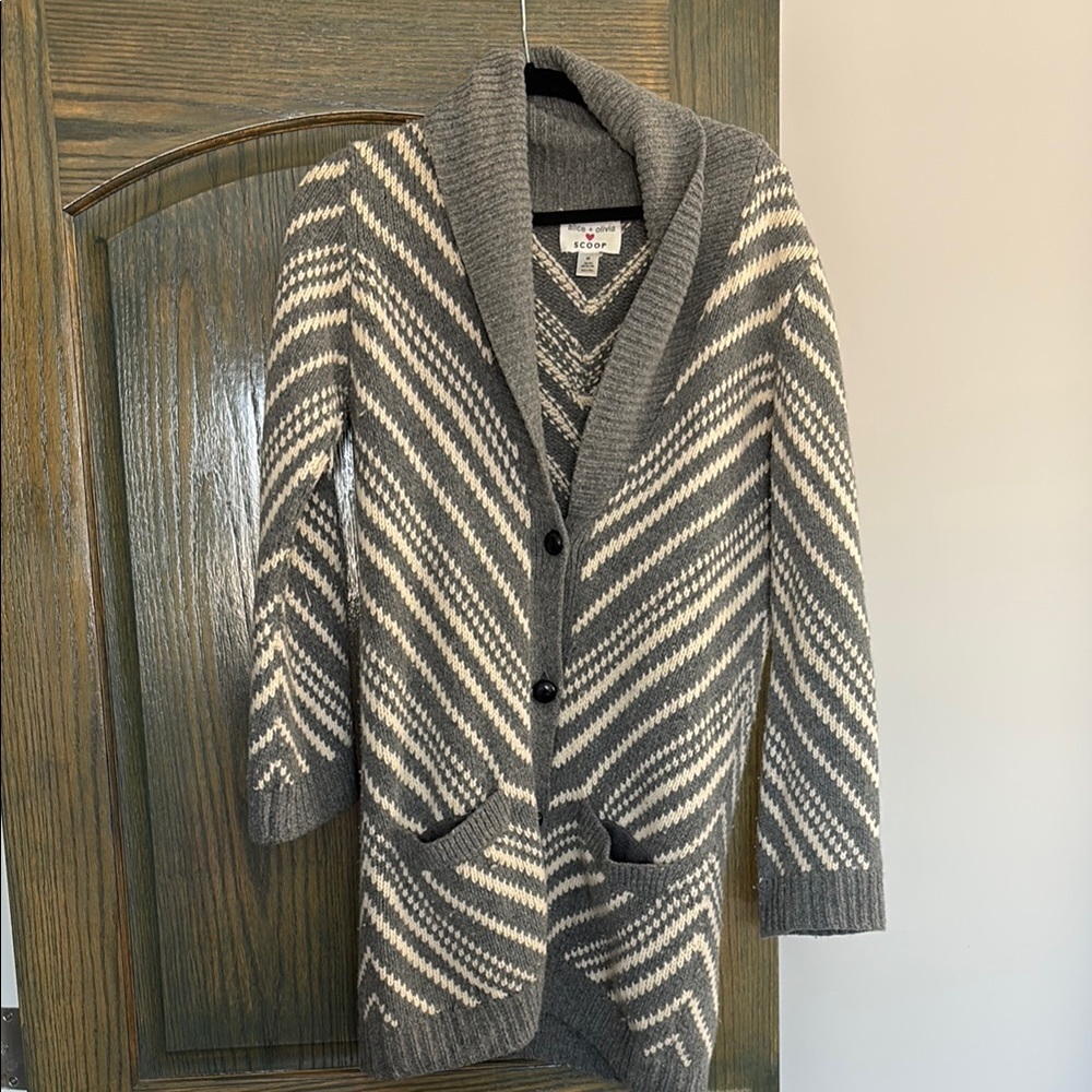 Gray and Cream Striped Women's Sweater Alice & Olivia